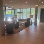 Otel Hampton By Hilton Frankfurt Airport 3*