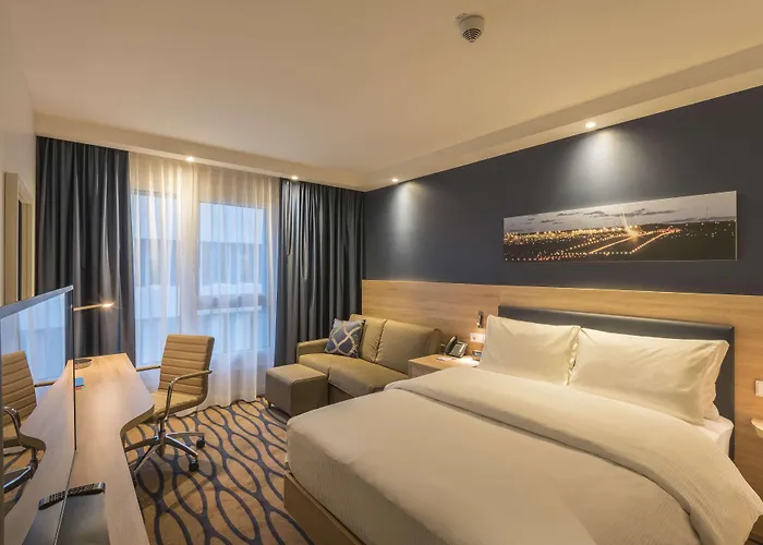 Hampton By Hilton Frankfurt Airport