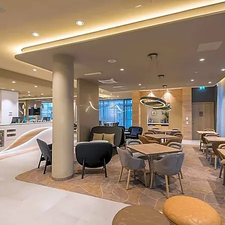 Hampton By Hilton Frankfurt Airport 3* Frankfurt nad Mohanem