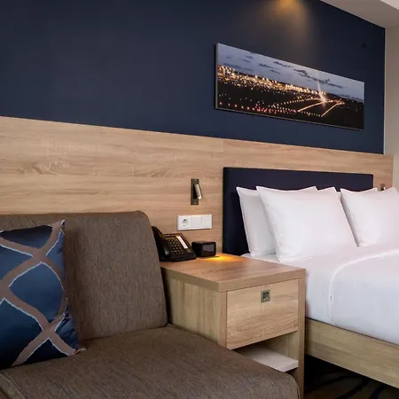 Hampton By Hilton Frankfurt Airport Hotel Fráncfort del Meno