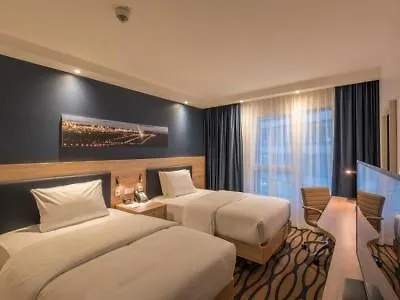 Szálloda Hampton By Hilton Frankfurt Airport