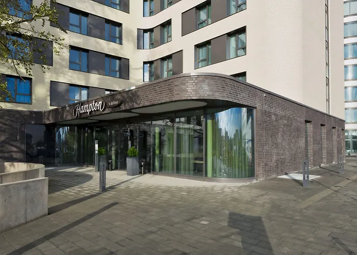 Hampton By Hilton Frankfurt Airport