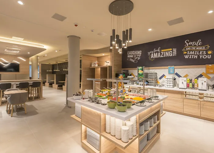 Szálloda Hampton By Hilton Frankfurt Airport 3*