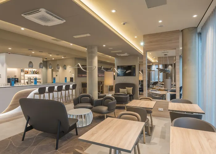 Szálloda Hampton By Hilton Frankfurt Airport Frankfurt am Main